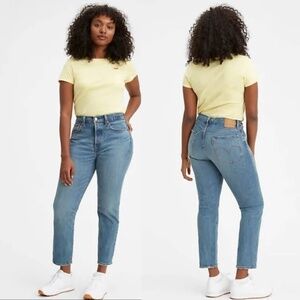 Levi Wedgie Jeans Icon Fit Button Fly SZ 27